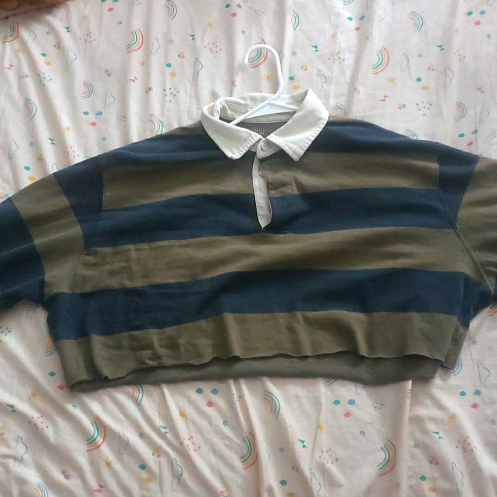 Long sleeves cropped shirt